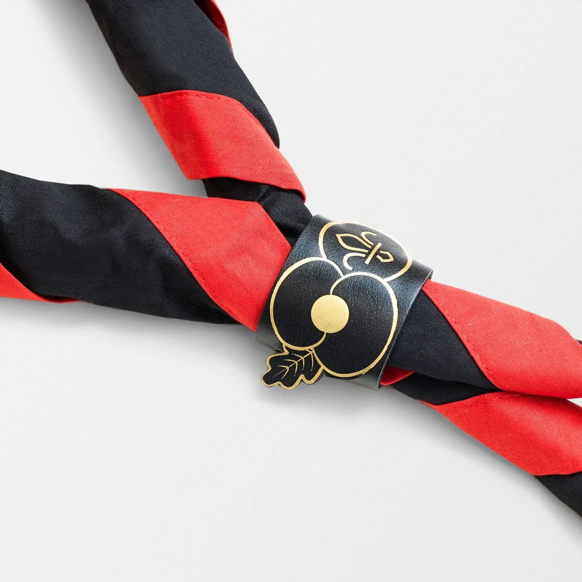 Poppy (RBL) & Scouts PU Woggle | Scout Store