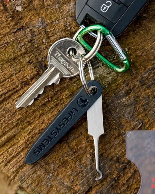Lifesystems Tick Remover / Tweezers Compact