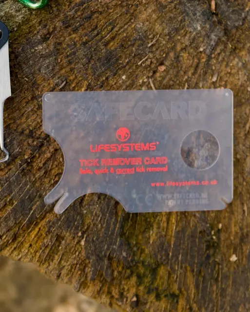 Lifesystems Tick Remover Card